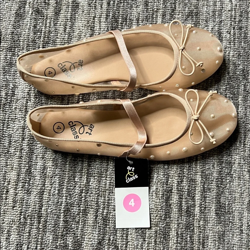 Art Class - Girl’s Fleur Mesh Pearl Ballet Flats Size 4 - Picture 3 of 8